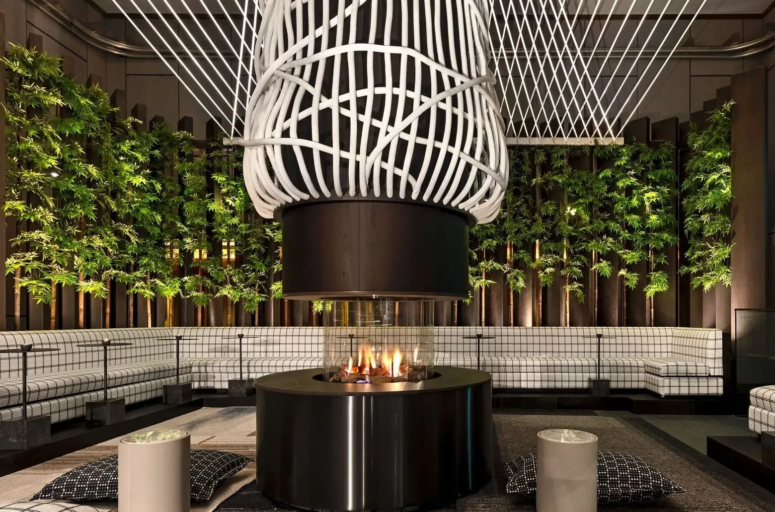 happily events 8 at The Londoner